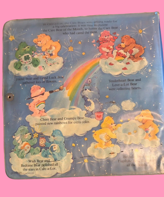 Vintage Care Bear case with figurines