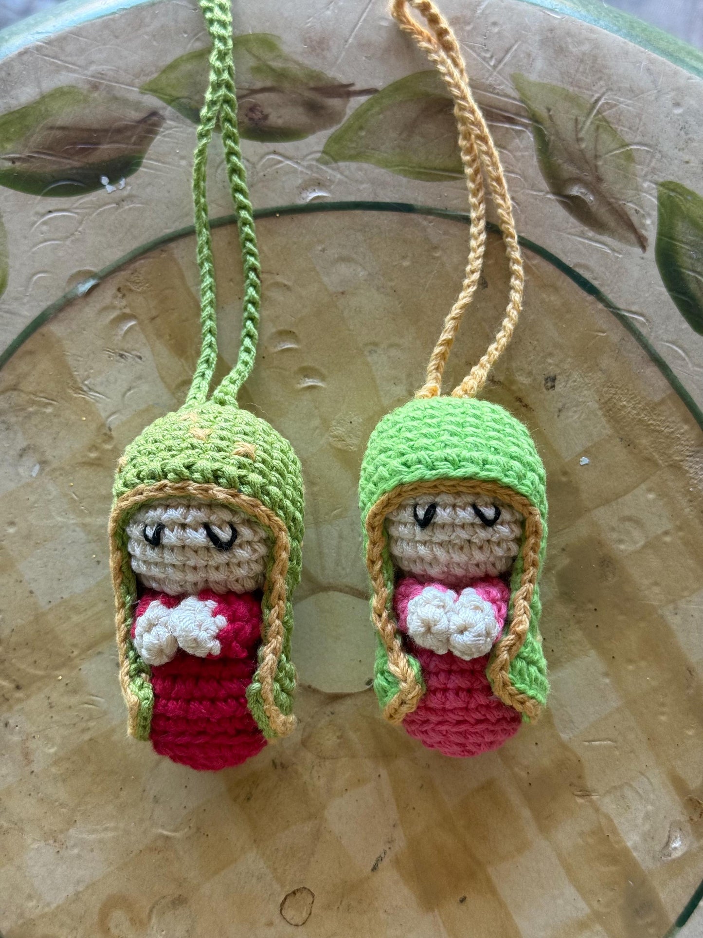 Crochet Virgin Mary Keychain • Mexican Folk Art Amigurumi Ornament