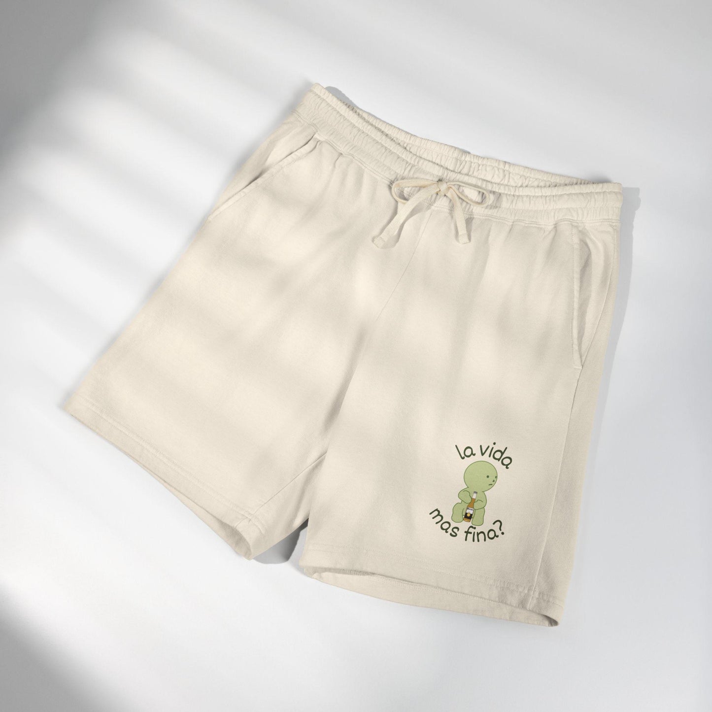 La vida mas fina smiski graphic Sweat Shorts | Spanish phrase, pastel green art